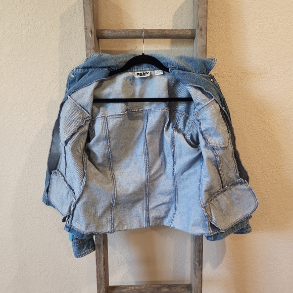 DKNY Womens Blue Button-Up Jean Jacket- Size L - Picture 3 of 9